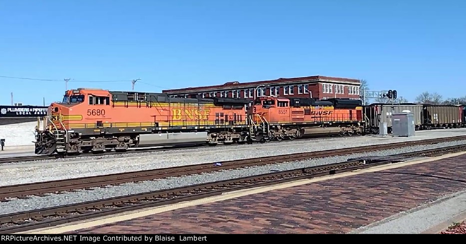 BNSF coal train